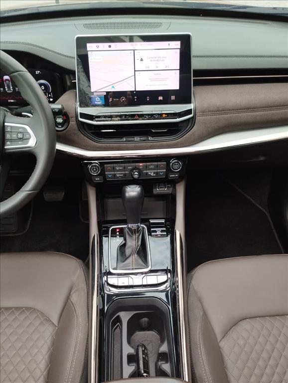 COMMANDER 1.3 T270 TURBO FLEX OVERLAND AT614