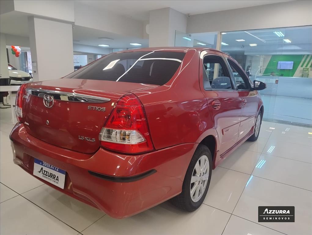 ETIOS 1.5 XLS SEDAN 16V FLEX 4P AUTOMÁTICO7