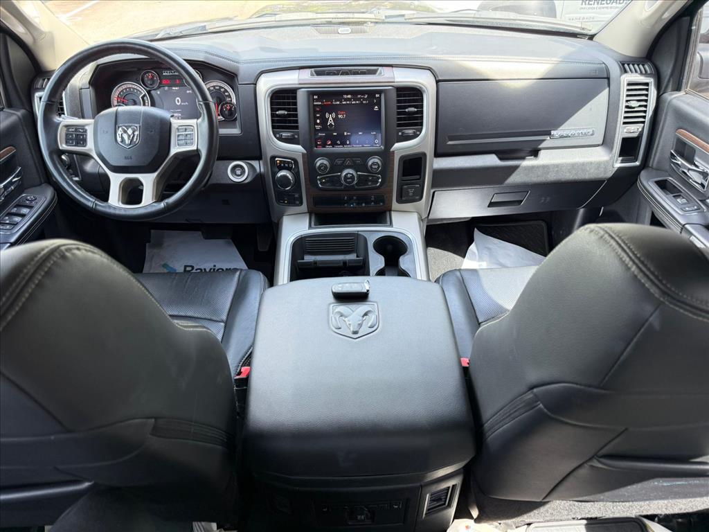 RAM-CLASSIC-5.7 V8 GASOLINA LARAMIE CD 4X4 AUTOMÁTICO