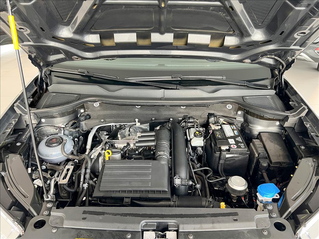 TAOS 1.4 250 TSI TOTAL FLEX COMFORTLINE AUTOMÁTICO20