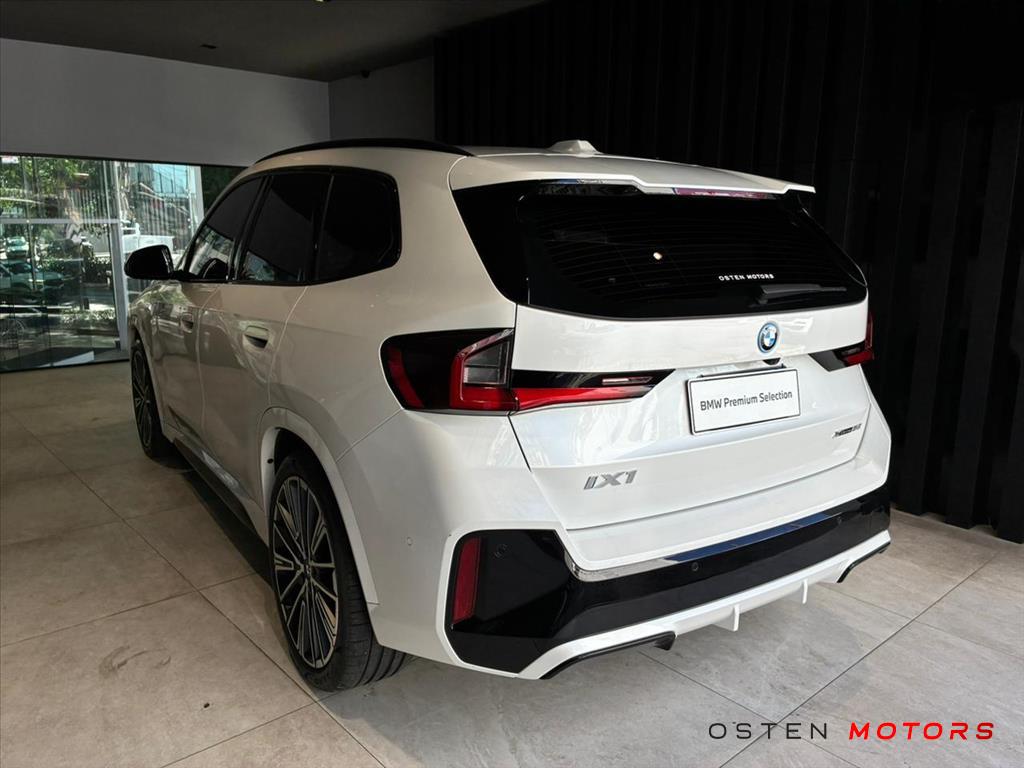 BMW-iX1-ELÉTRICO XDRIVE30 M SPORT