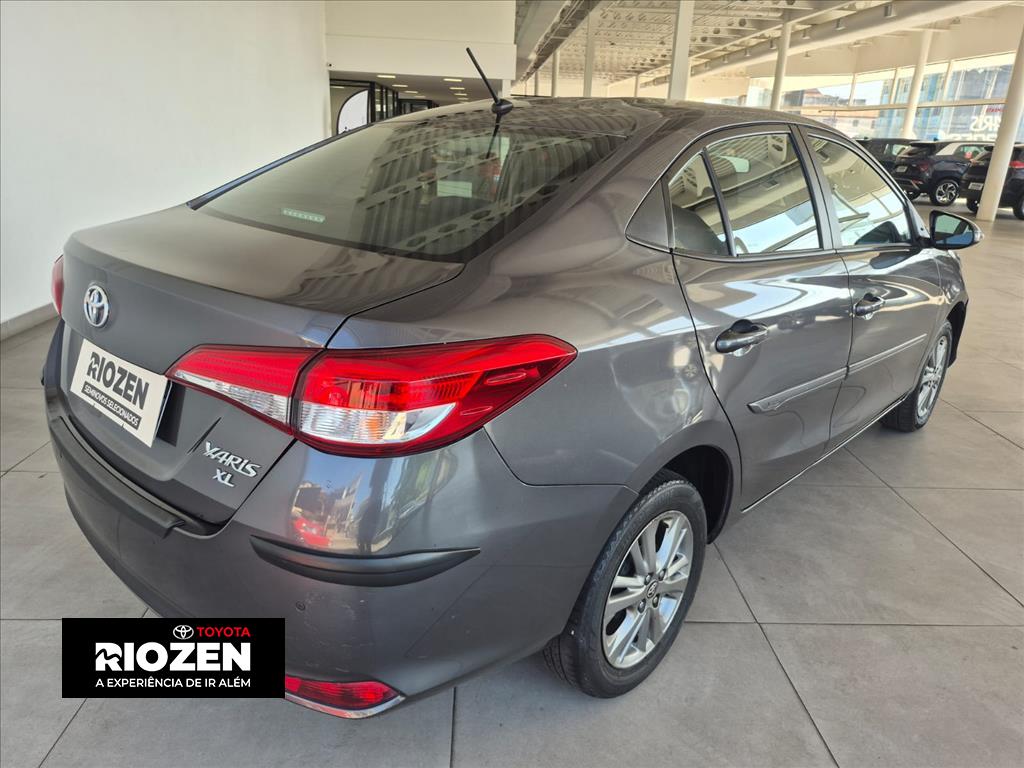 YARIS 1.5 16V FLEX SEDAN XL PLUS CONNECT MULTIDRIVE3