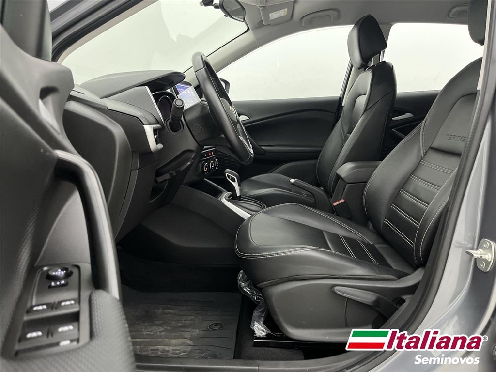 TRACKER 1.0 TURBO FLEX LTZ AUTOMÁTICO12