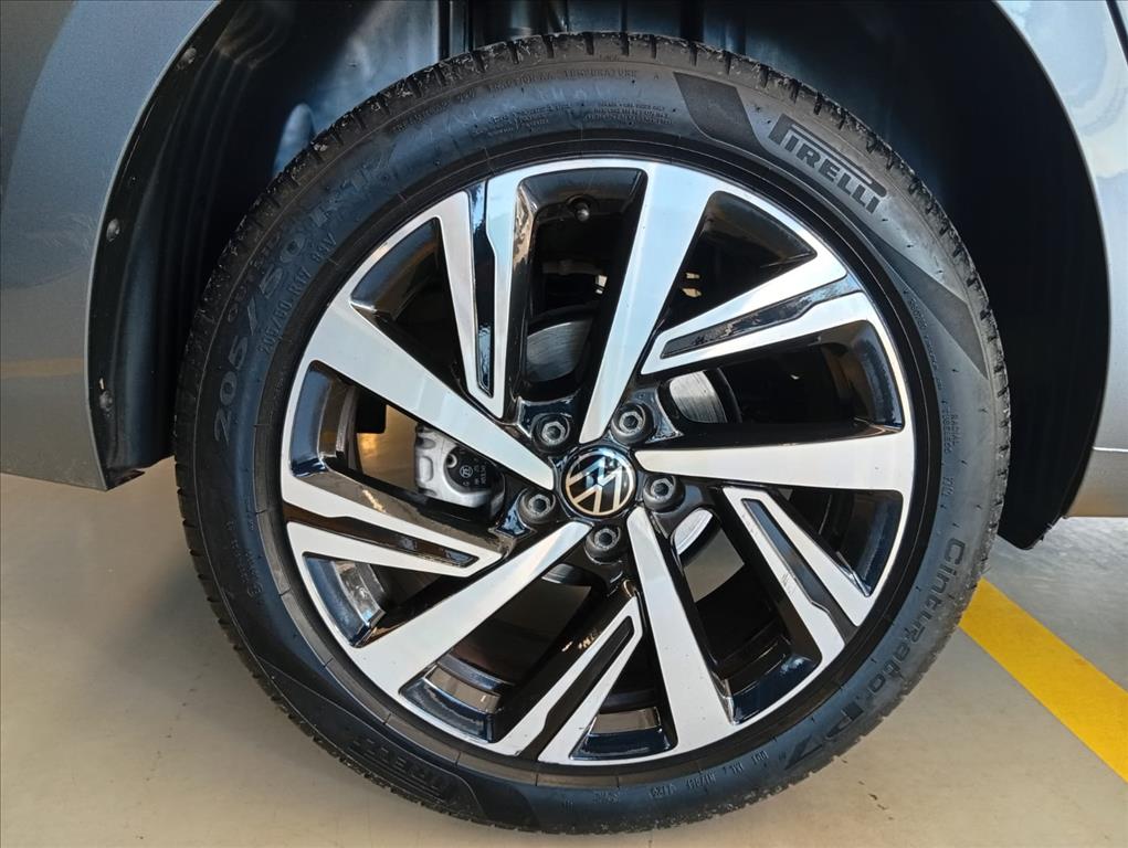 VIRTUS 1.0 200 TSI HIGHLINE AUTOMÁTICO11