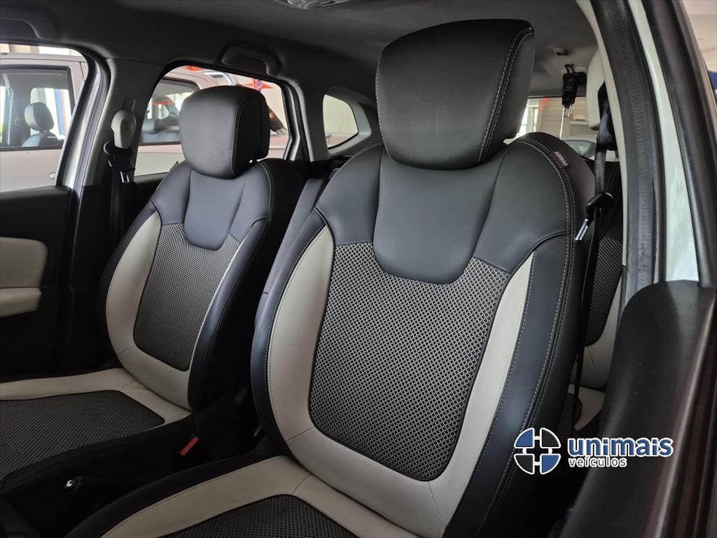 RENAULT CAPTUR 2.0 16V HI-FLEX INTENSE AUTOMÁTICO — foto 4