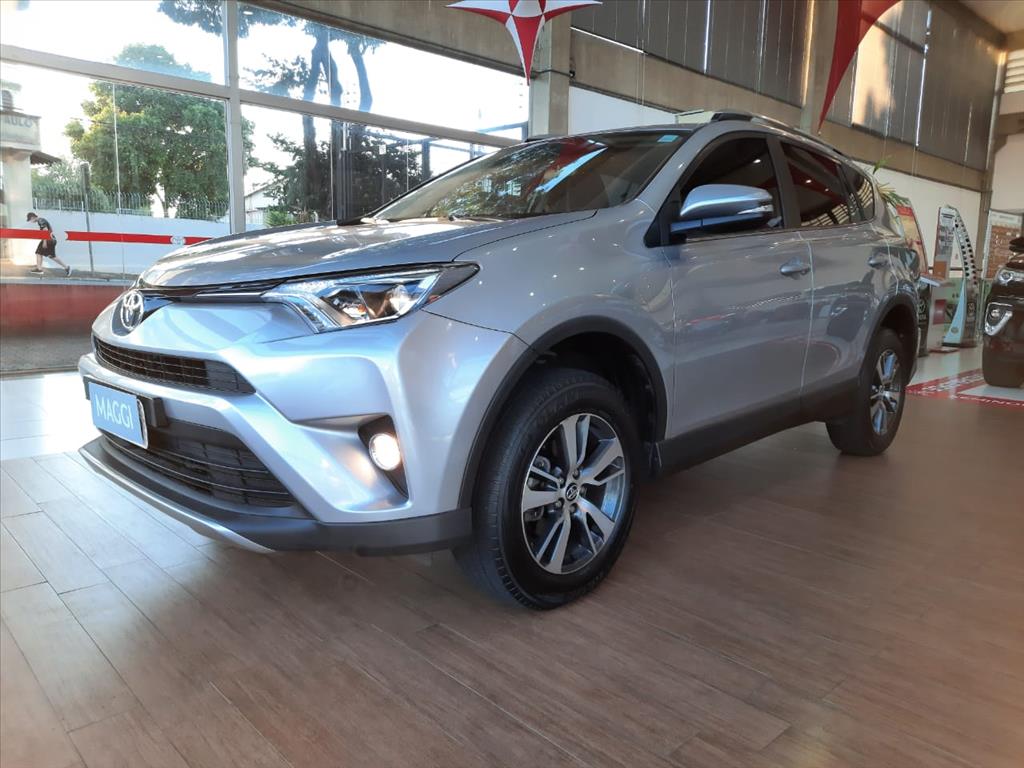 Carros seminovos em TOYOTA RAV4 2.0 TOP 4X2 16V GASOLINA 4P AUTOMATICO