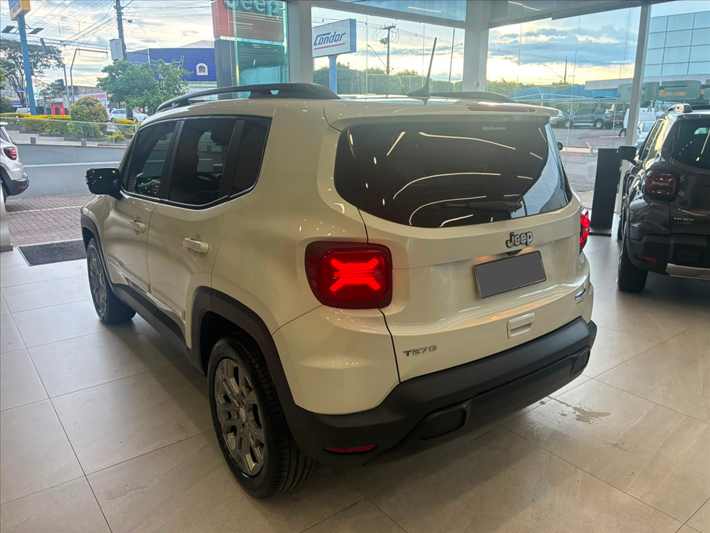 RENEGADE 1.3 T270 TURBO FLEX LONGITUDE AT611