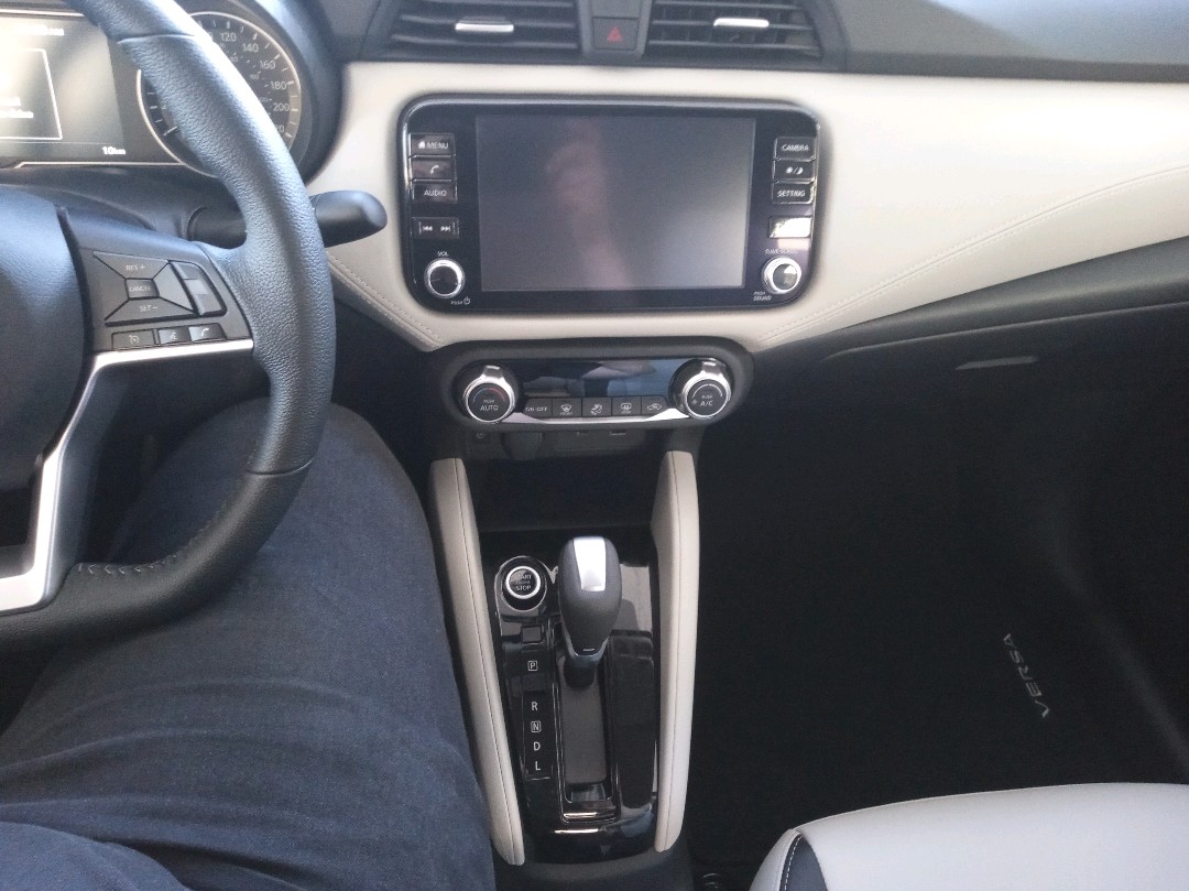 VERSA 1.6 16V FLEX EXCLUSIVE XTRONIC6