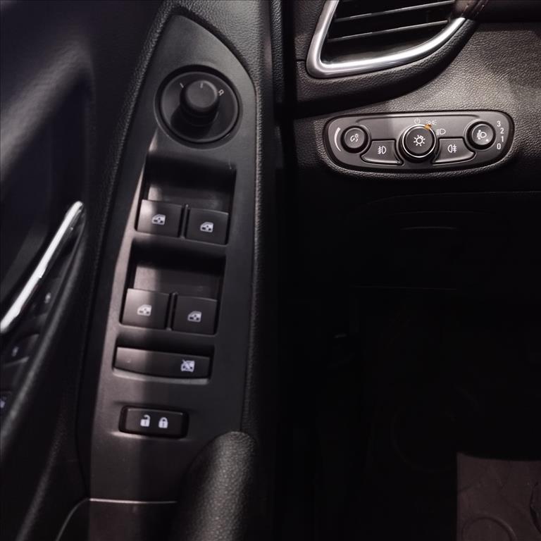 TRACKER 1.4 16V TURBO FLEX PREMIER AUTOMÁTICO17