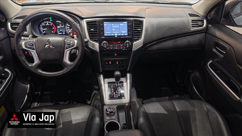 Mitsubishi-L200 TRITON-2.4 16V TURBO DIESEL SPORT HPE-S CD 4P 4X4 AUTOMÁTICO