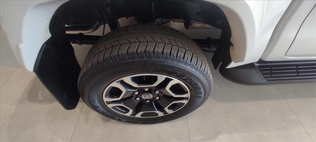 HILUX 2.8 D-4D TURBO DIESEL CD SRX 4X4 AUTOMÁTICO7