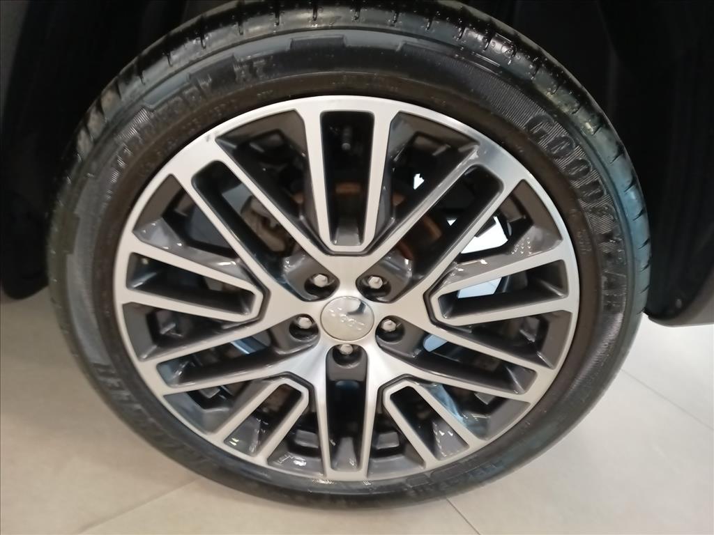 COMPASS 2.0 TD350 TURBO DIESEL LIMITED AT97