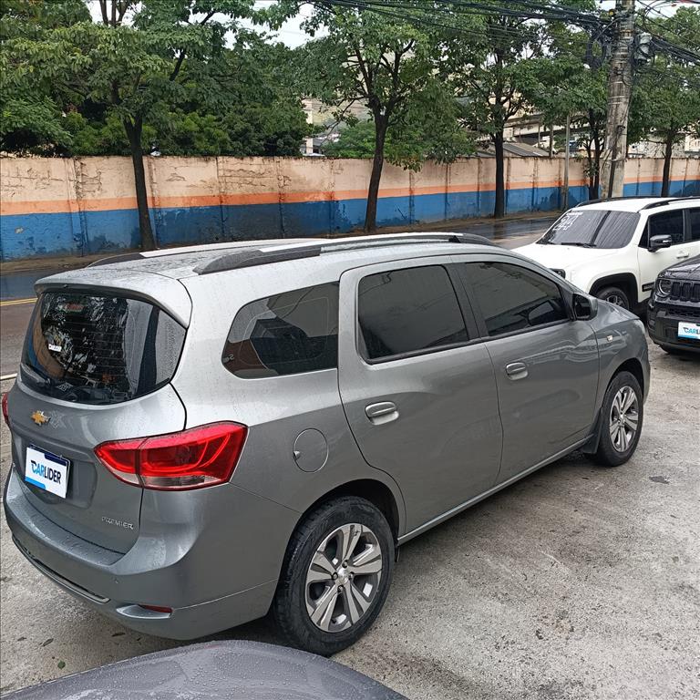 SPIN 1.8 LTZ 8V FLEX 4P AUTOMÁTICO3