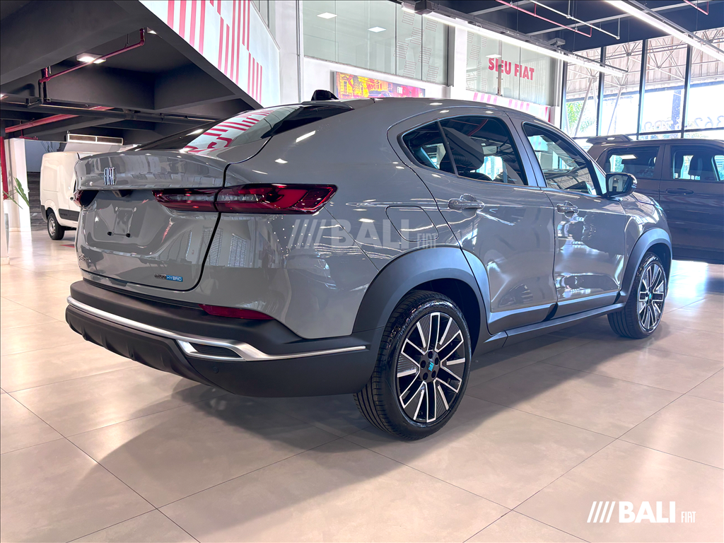 FASTBACK 1.0 TURBO 200 HYBRID AUDACE CVT3