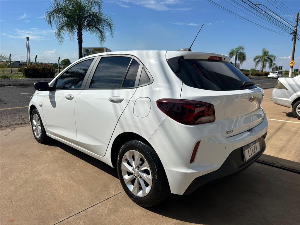 ONIX 1.0 TURBO FLEX LT AUTOMÁTICO5