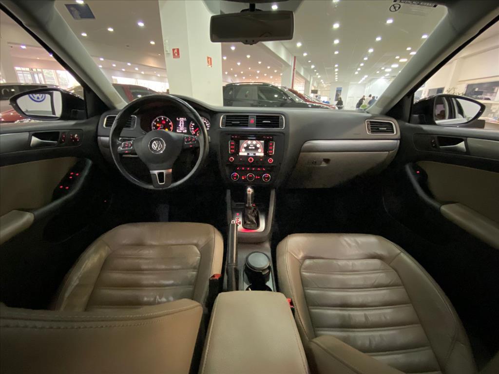 JETTA 2.0 TSI HIGHLINE 200CV GASOLINA 4P TIPTRONIC