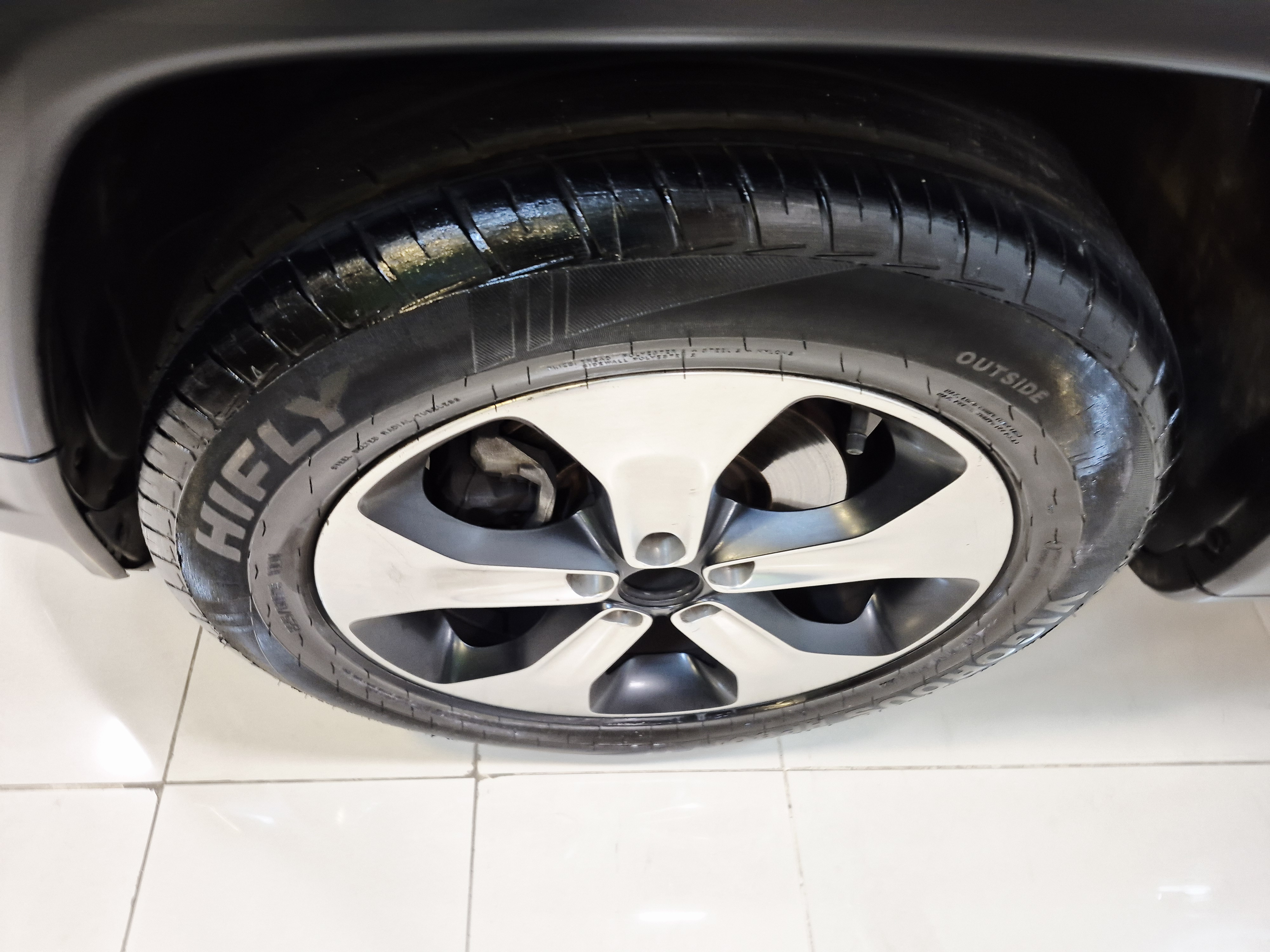 Foto ilustrativa do carro