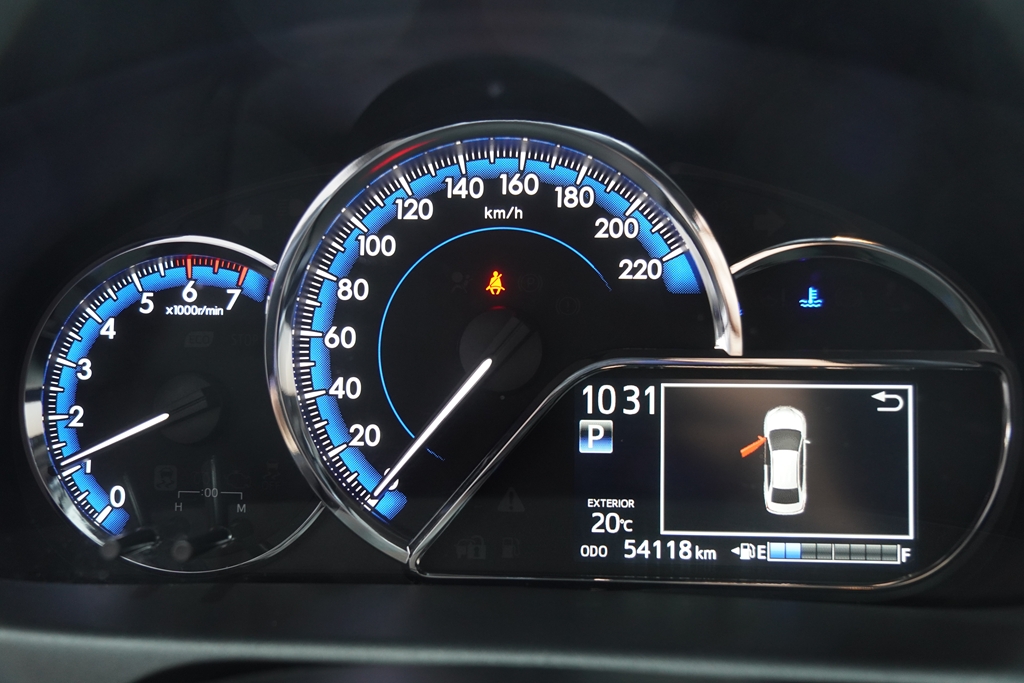 YARIS 1.5 16V FLEX SEDAN XS MULTIDRIVE11