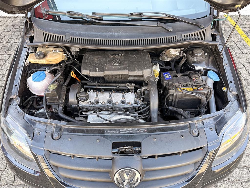 Volkswagen Fox - 1.0 MI BLACKFOX 8V FLEX 4P MANUAL