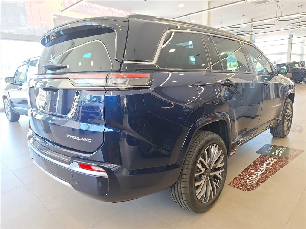 COMMANDER 2.2 TURBO DIESEL OVERLAND AT9 COMMANDER 2.2 TURBO DIESEL OVERLAND AT9