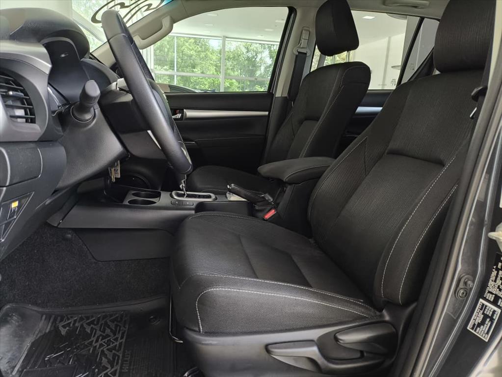 HILUX 2.8 D-4D TURBO DIESEL CD SR 4X4 AUTOMÁTICO9