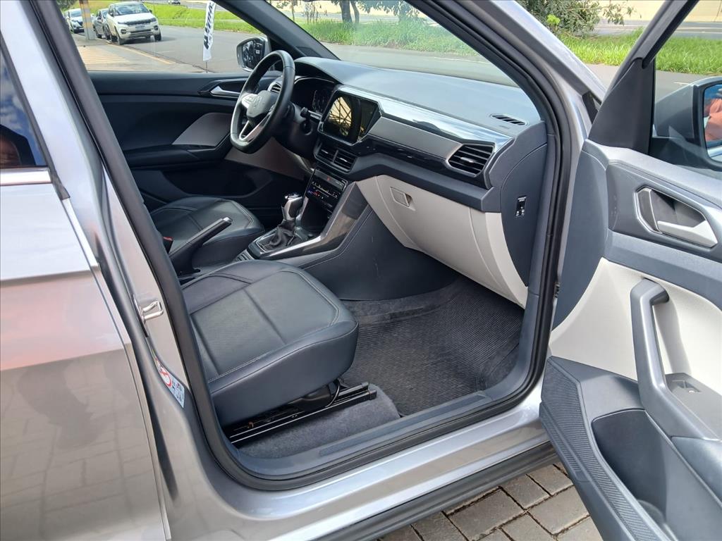 T-CROSS 1.4 250 TSI TOTAL FLEX HIGHLINE AUTOMÁTICO15