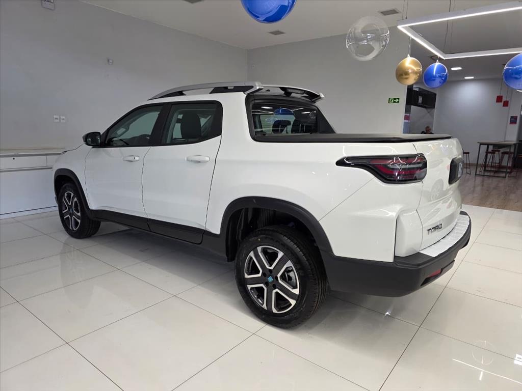 TORO 1.3 TURBO 270 FLEX FREEDOM AT62