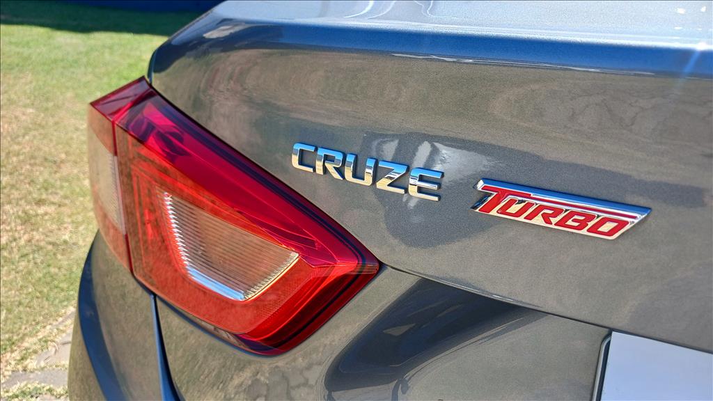 CRUZE 1.4 TURBO LT 16V FLEX 4P AUTOMÁTICO11