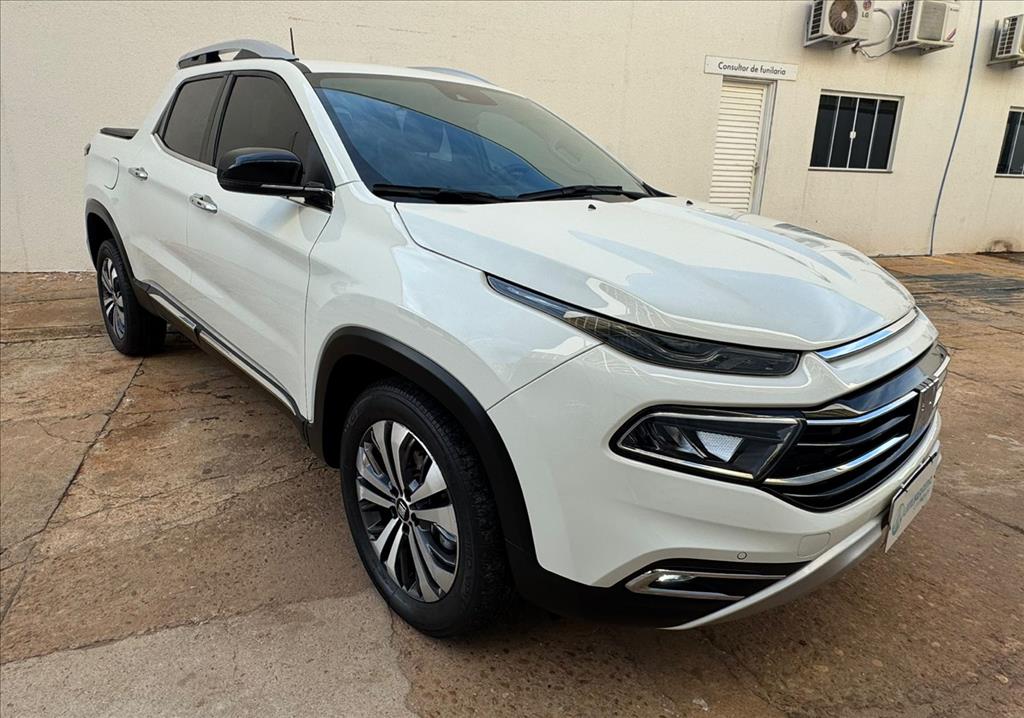 TORO 2.0 16V TURBO DIESEL VOLCANO 4WD AT92