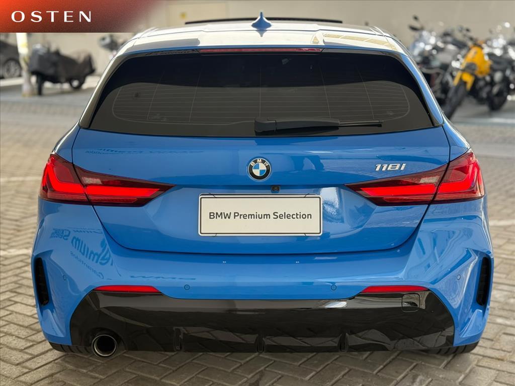 BMW-118i-1.5 12V GASOLINA M SPORT STEPTRONIC