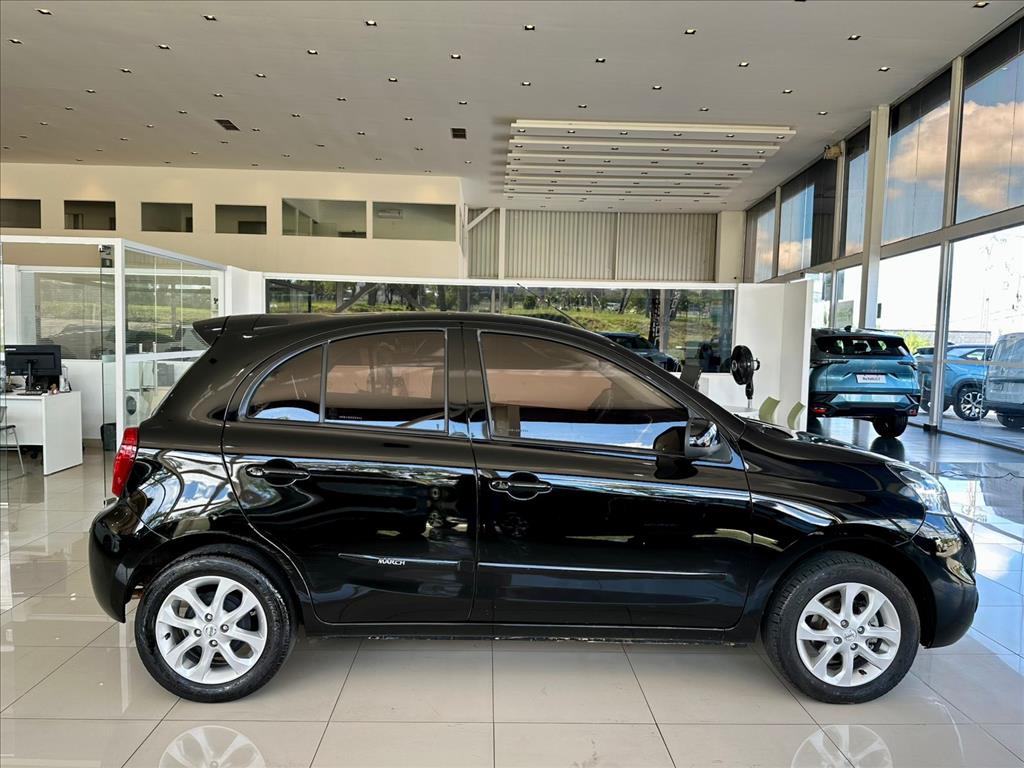 MARCH 1.6 SV 16V FLEXSTART 4P MANUAL10