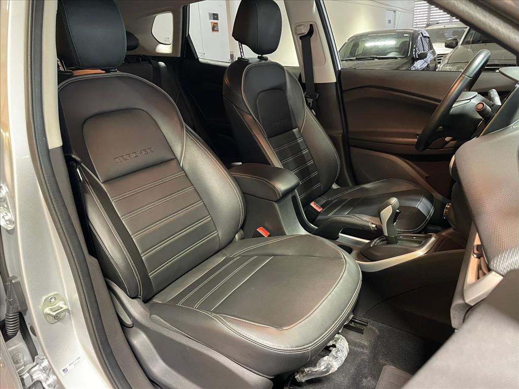 TRACKER 1.0 TURBO FLEX LTZ AUTOMÁTICO13