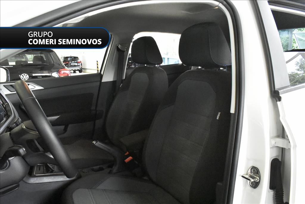 2024 VOLKSWAGEN NIVUS 1.0 200 TSI TOTAL FLEX COMFORTLINE AUTOMÁTICO
