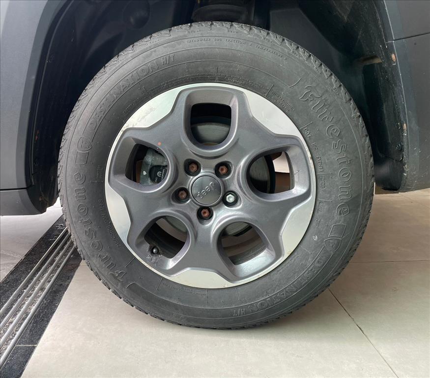 RENEGADE 1.8 16V FLEX 4P AUTOMÁTICO14