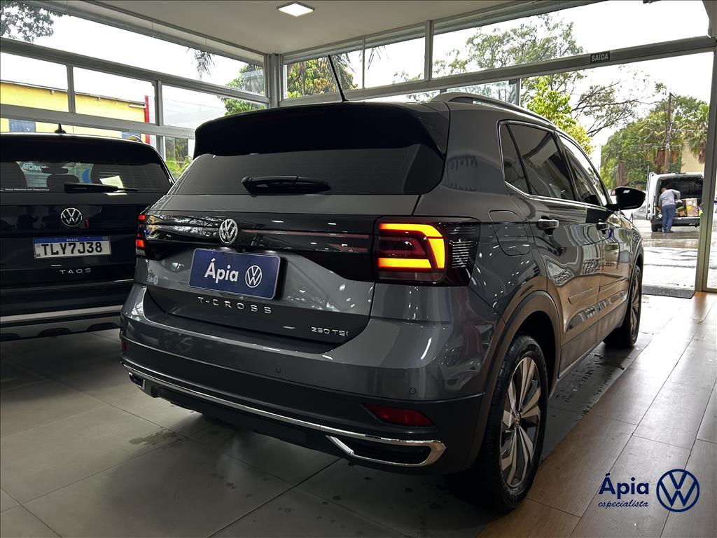 T-CROSS 1.4 250 TSI TOTAL FLEX HIGHLINE AUTOMÁTICO5