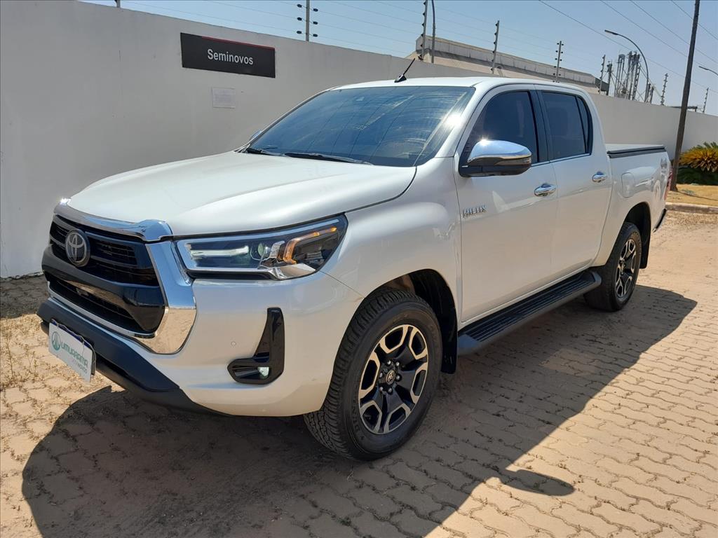 HILUX 2.8 D-4D TURBO DIESEL CD SRX 4X4 AUTOMÁTICO