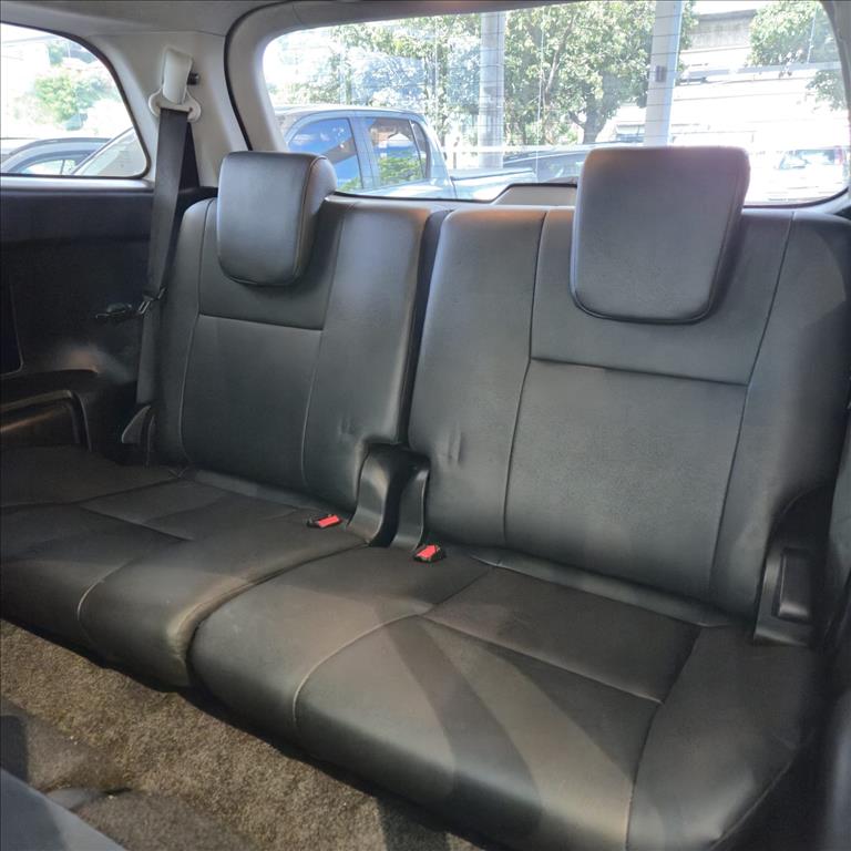 HILUX SW4 2.8 D-4D TURBO DIESEL SRX 7L 4X4 AUTOMÁTICO15