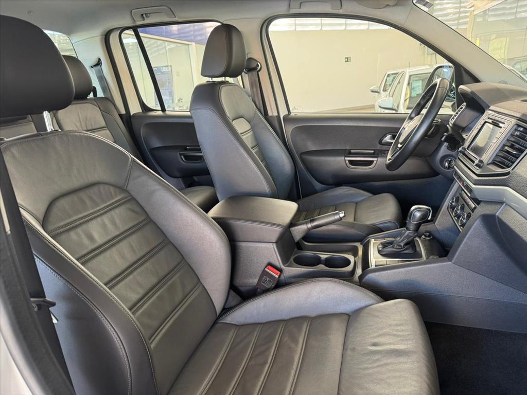 AMAROK 3.0 V6 TDI DIESEL HIGHLINE CD 4MOTION AUTOMÁTICO10