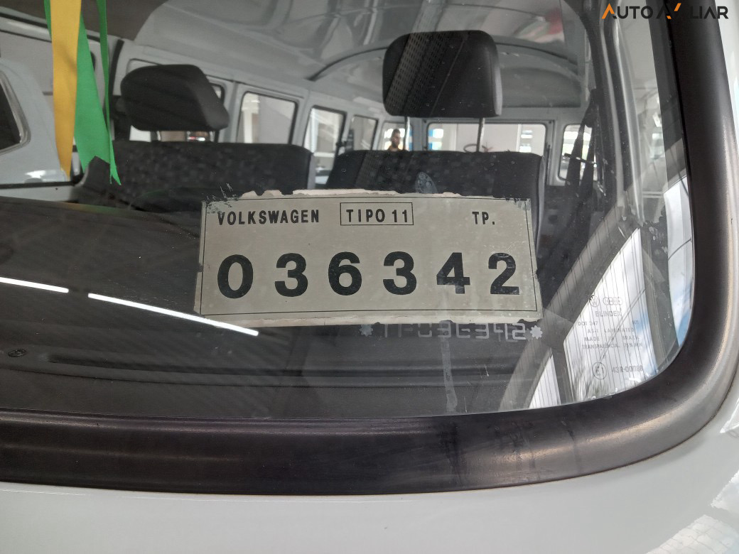 KOMBI 1.6 STD 8V GASOLINA 3P MANUAL9