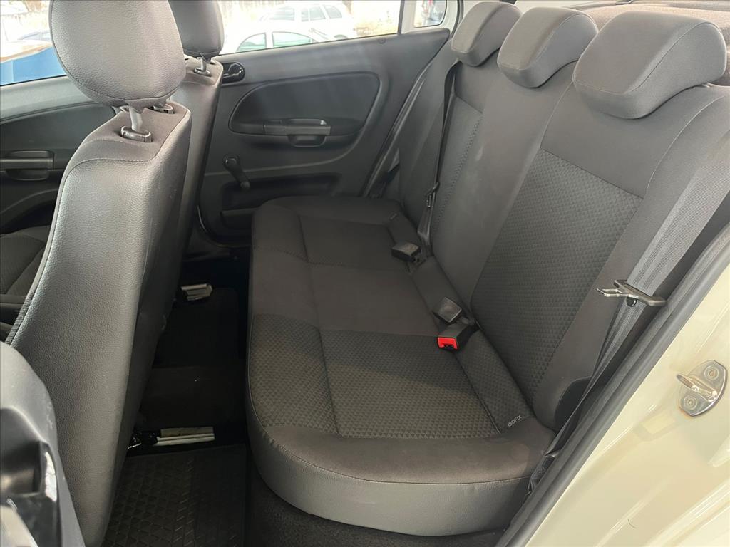 VOYAGE 1.0 12V MPI TOTALFLEX 4P MANUAL