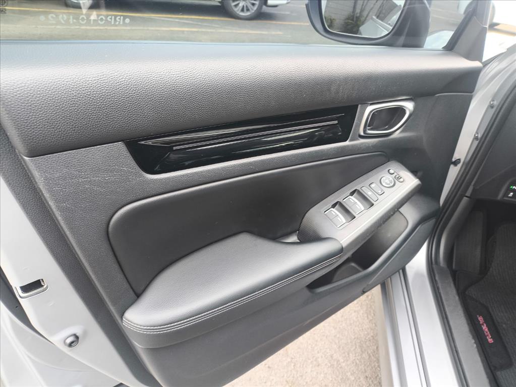 CIVIC 2.0 DI e:HEV TOURING e-CVT12