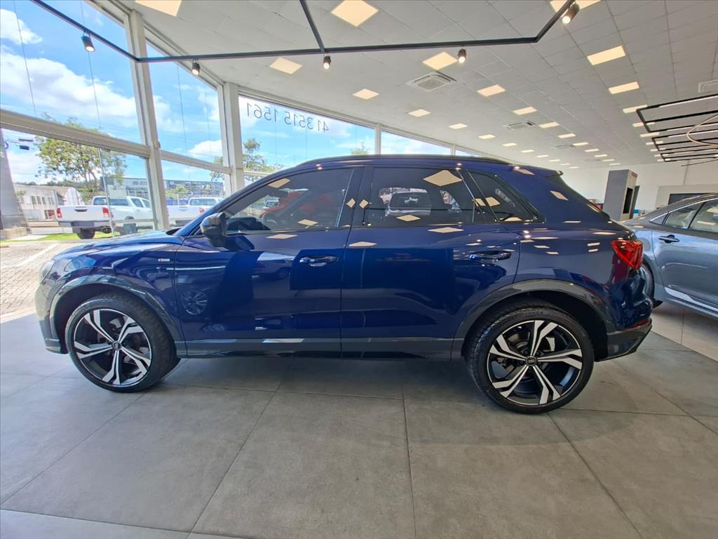 Q3 2.0 40 TFSI GASOLINA PERFORMANCE BLACK QUATTRO TIPTRONIC4