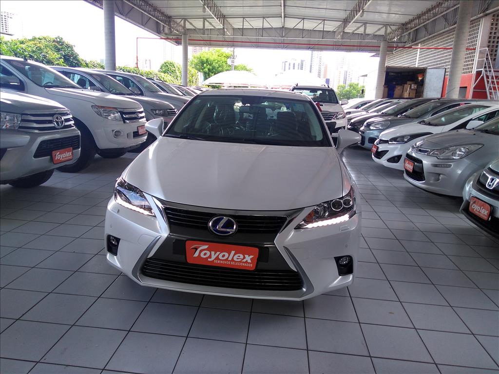 CT200H 1.8 16V HÍBRIDO 4P AUTOMÁTICO