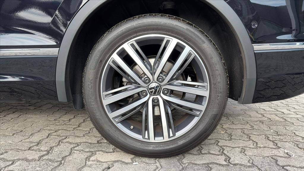 TIGUAN 2.0 300 TSI GASOLINA ALLSPACE R-LINE AUTOMÁTICO18