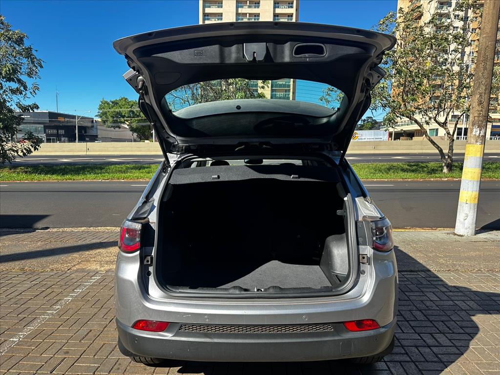 COMPASS 2.0 16V DIESEL LONGITUDE 4X4 AUTOMÁTICO5