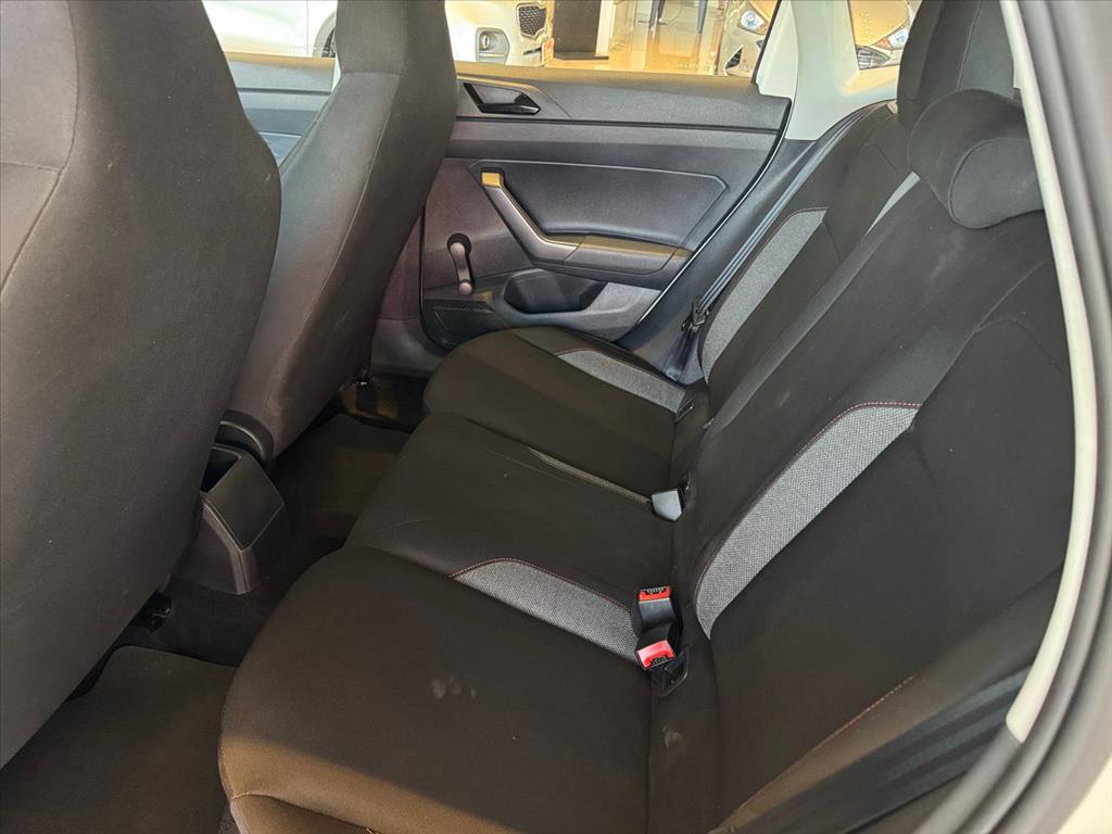 POLO 1.0 MPI TRACK MANUAL10