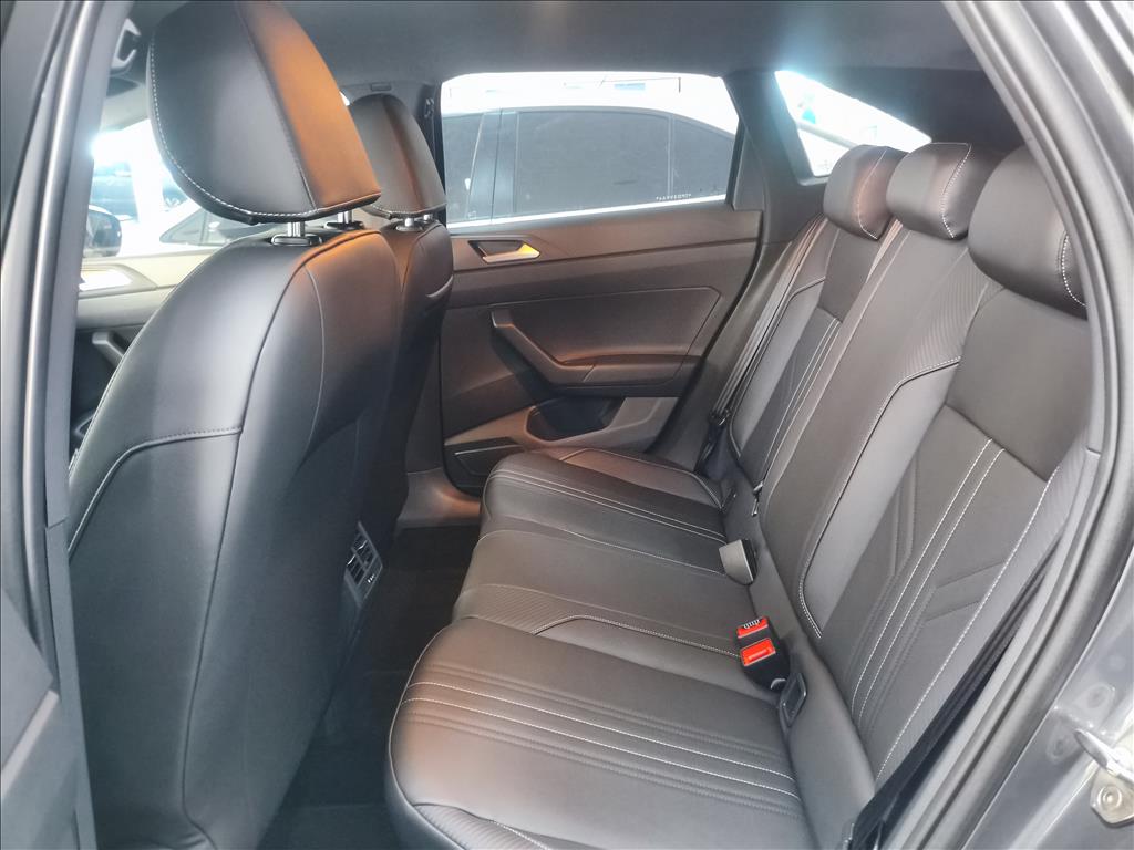 NIVUS 1.0 200 TSI TOTAL FLEX HIGHLINE AUTOMÁTICO12