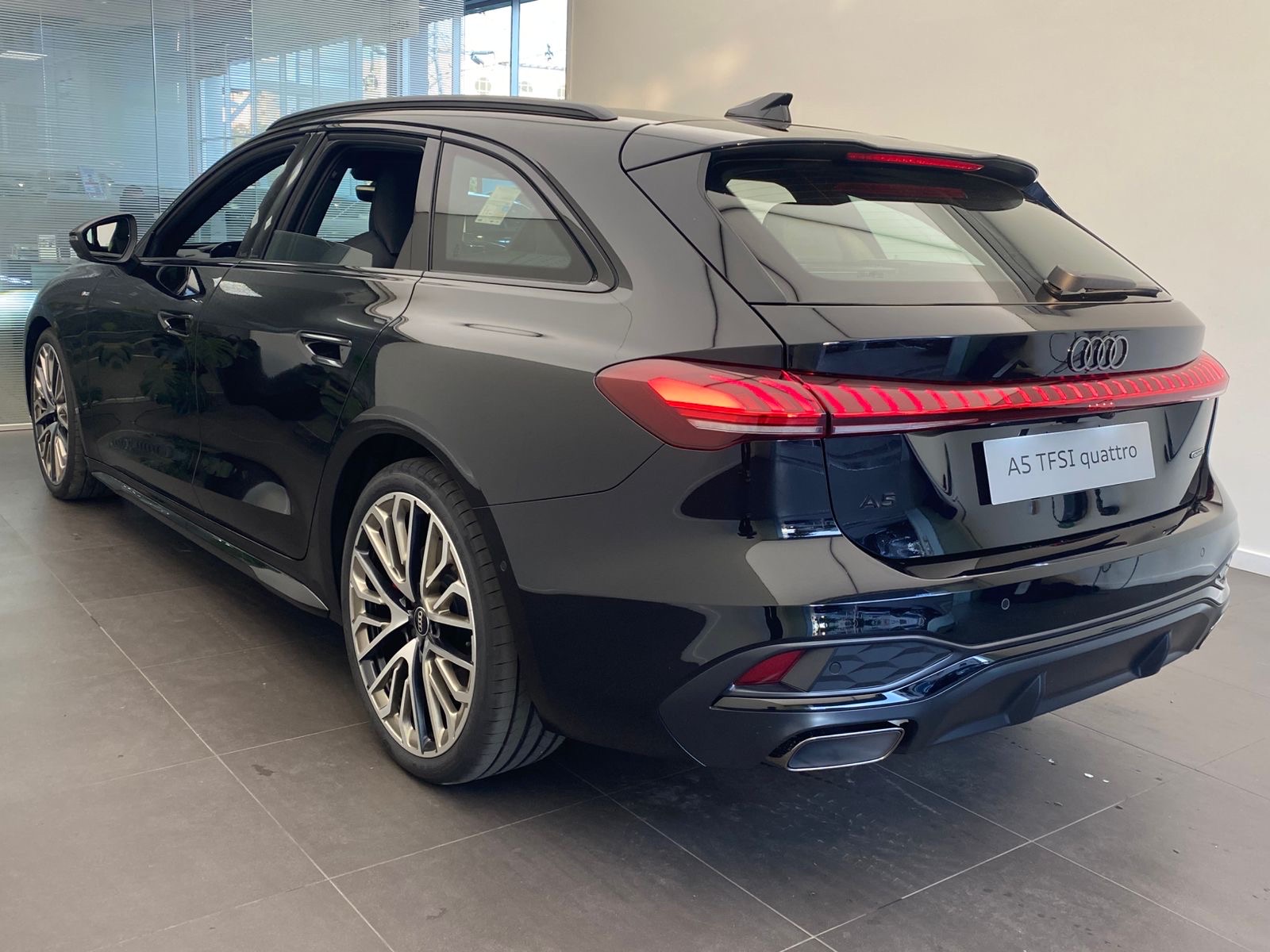 A5 2.0 TFSI GASOLINA AVANT S LINE QUATTRO S TRONIC8