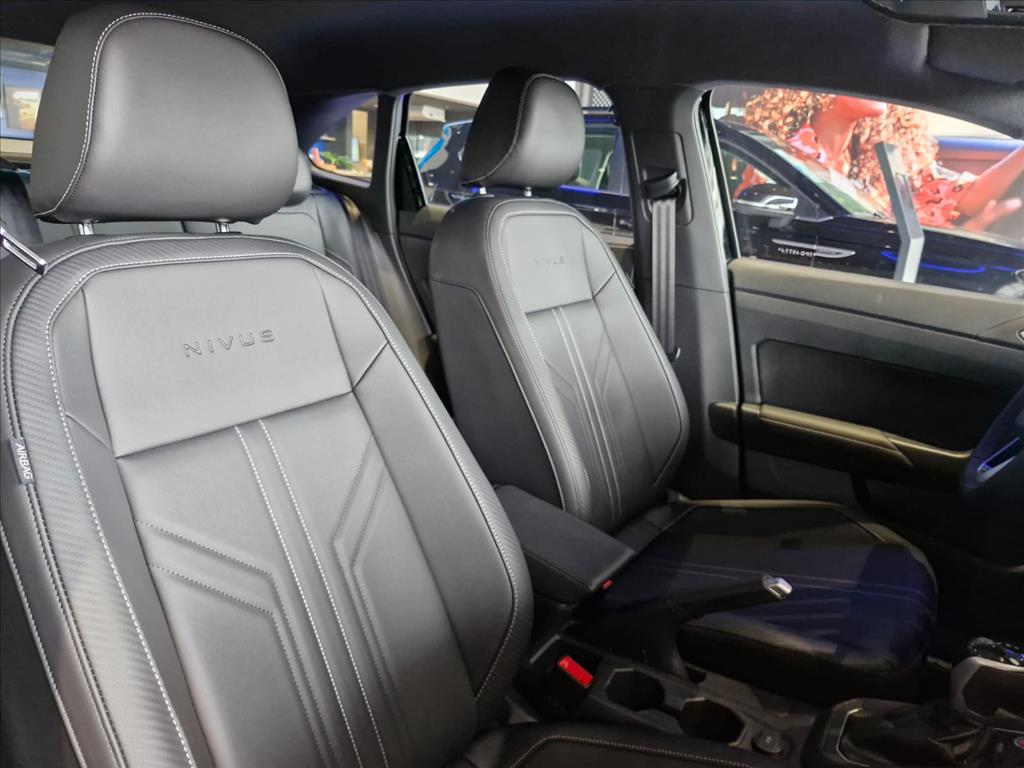 NIVUS 1.0 200 TSI TOTAL FLEX HIGHLINE AUTOMÁTICO9