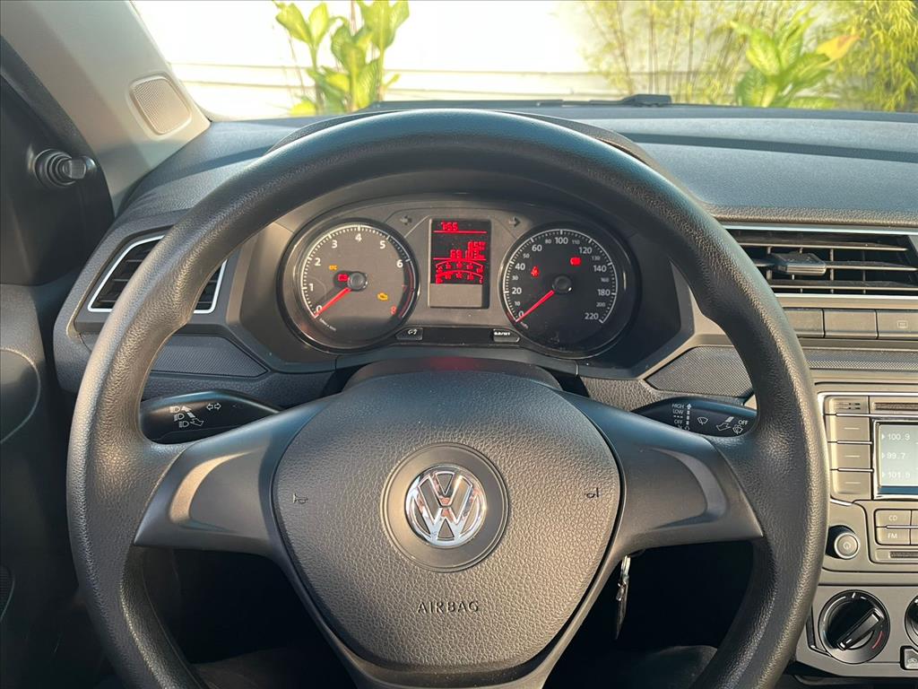VOYAGE 1.0 12V MPI TOTALFLEX 4P MANUAL